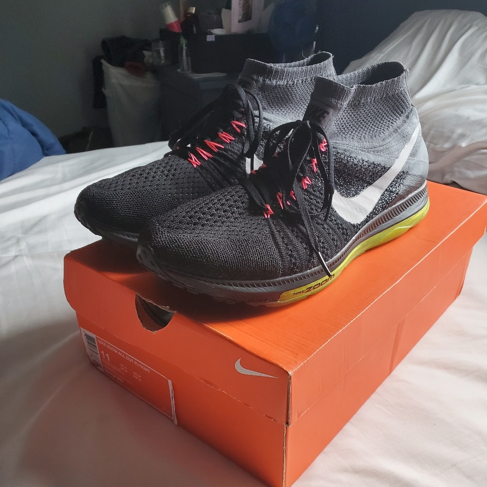 Nike Zoom All Out Flyknit
